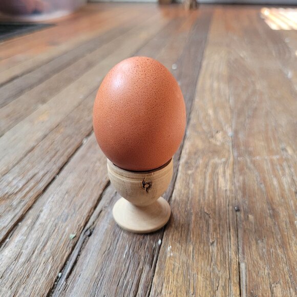 Hand turned rustic wooden egg holder egg cup - Picture 2 of 8